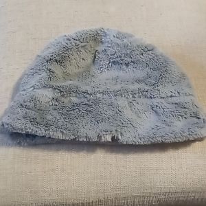 Bucket fur hat